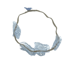 Lade das Bild in den Galerie-Viewer, Uniquely Recycled Plastic Necklace
