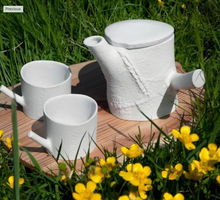 Lade das Bild in den Galerie-Viewer, Porcelain Tea Set - Nature Collection by Modus Design
